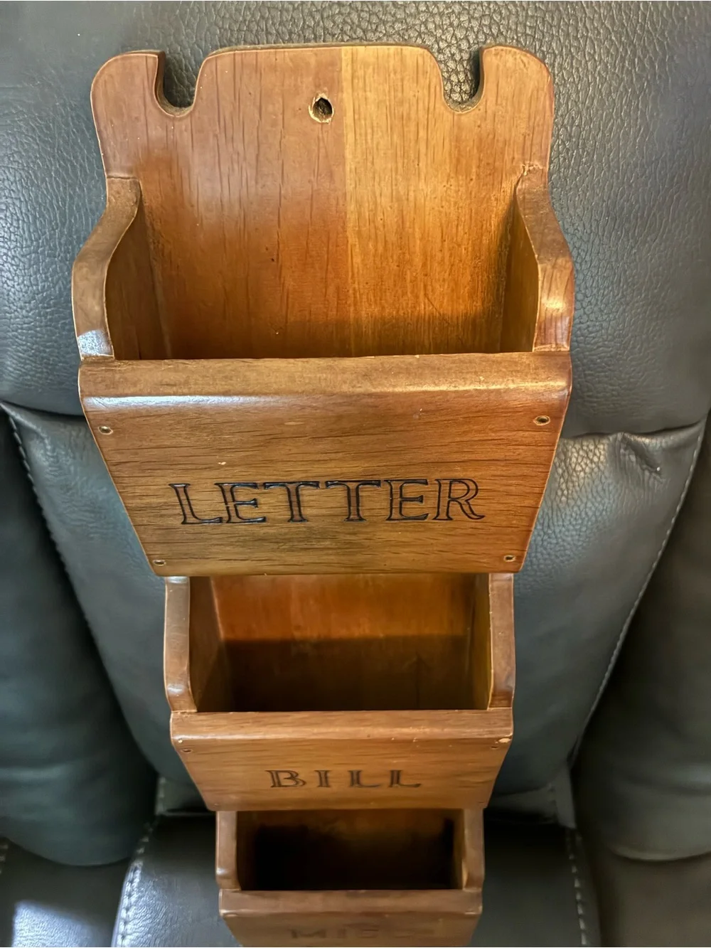 Vtg Milbern Wood Wall Organizer Mail Holder - Brown Letter, Bill, Misc.